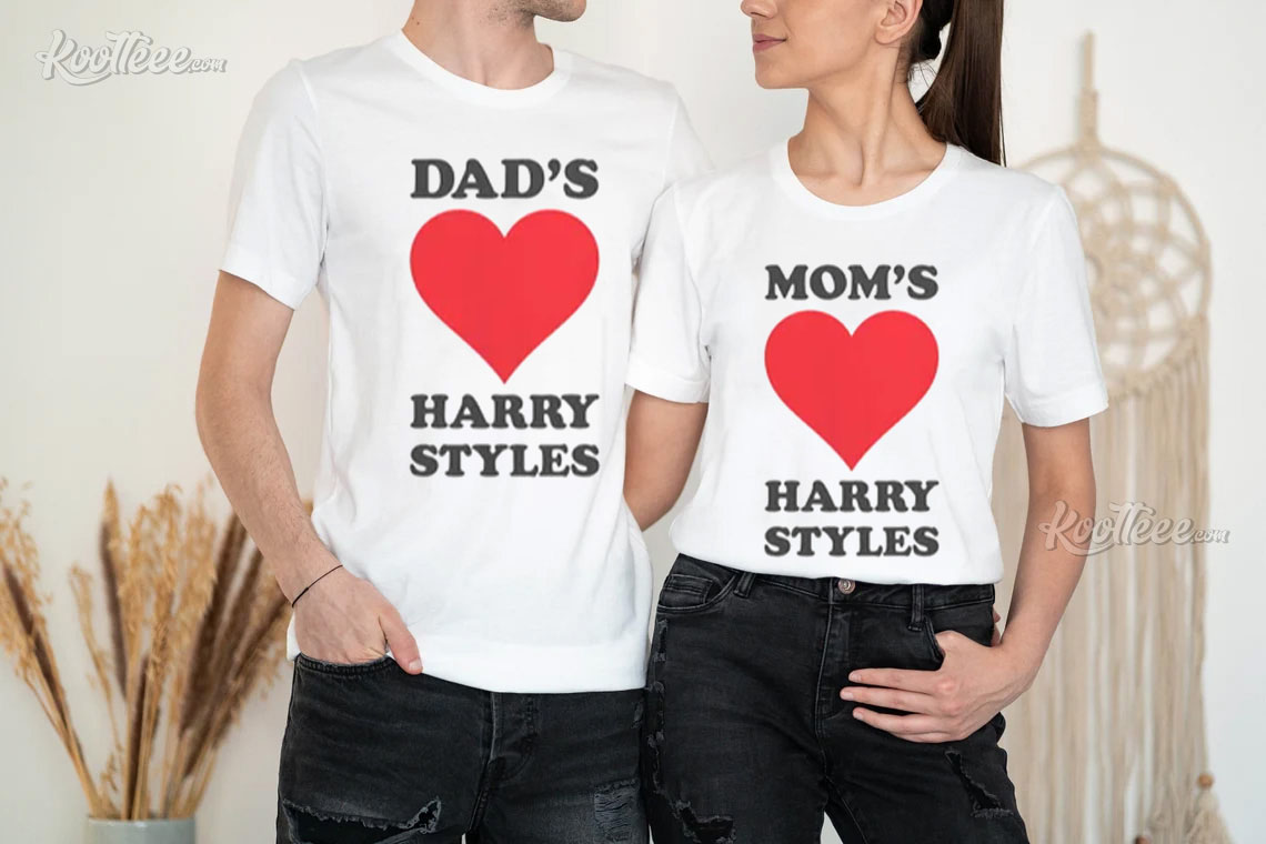 Dad’s And Mom’s Love Harry Styles T-shirt